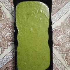 A picture of Green chutney.
