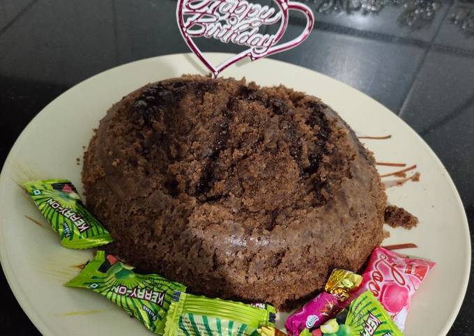 Recipe of Perfect Chocolate biscuit cake