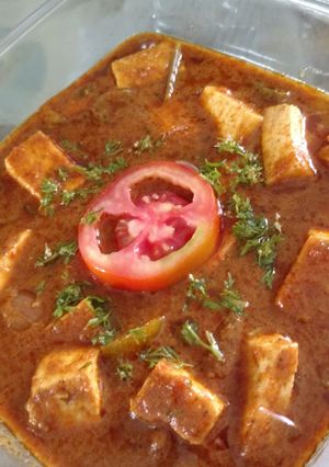 A picture of Paneer Makhanwalla.