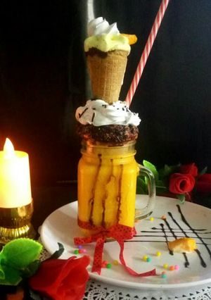 A picture of Mango Monster Donut Shake.
