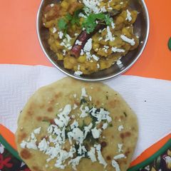 Chhole & homemade kulche A picture of Chhole & homemade kulche.