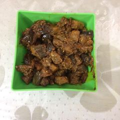 A picture of Aloo Baingan sabji(egg plant and potatoes).