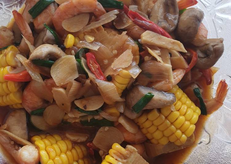 Bagaimana Membuat Udang Saus Padang, Sempurna