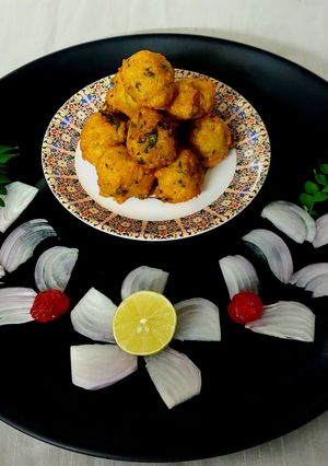 A picture of Dal vada.