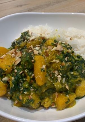 A picture of Butternut squash and spinach curry.