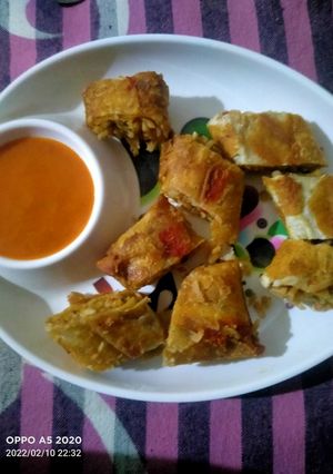 वेज स्प्रिंग रोल (veg spring roll recipe in Hindi) रेसिपी मुख्य फोटो