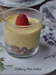 Una foto de Vasitos de mousse de mango