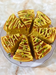 عکسی از دستور کیک گلاب و زعفران 😍