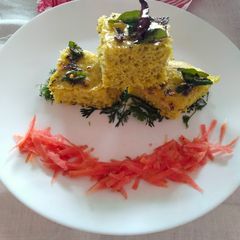 A picture of Matar Dhokla.