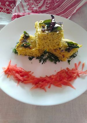 A picture of Matar Dhokla.
