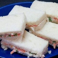 A picture of Curd sandwich.
