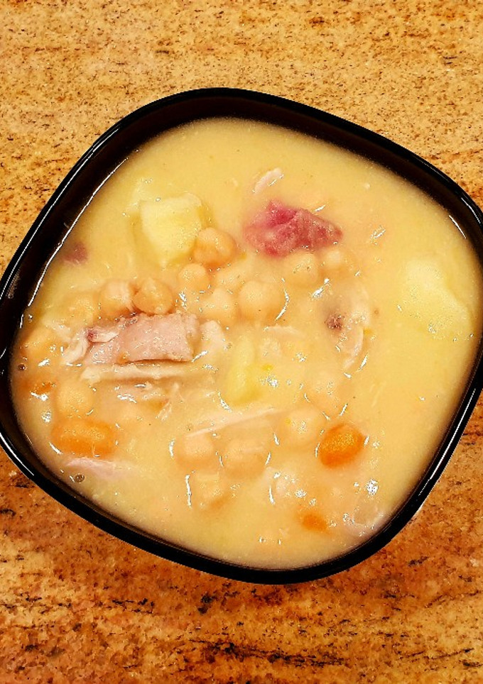 Una foto de Cocido de Patatas y Garbanzos Monsieur Cuisine