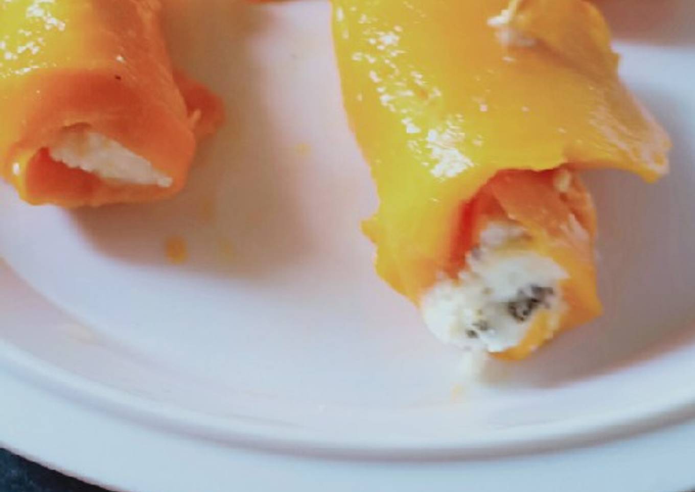 Mango roll