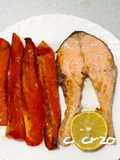 Salmón con pimiento frito