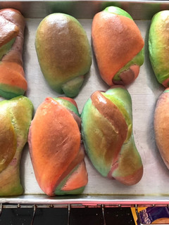 Foto resep Roti Rainbow (kosongan)