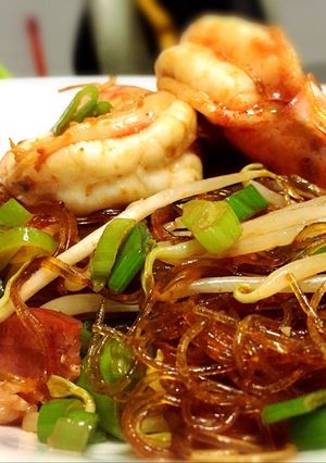 รูปของ ผัดไทยกุ้งอบวุ้นเส้น