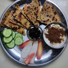 A picture of मूली का पंराठा.