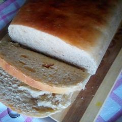 Sweet White bread A picture of Sweet White bread.