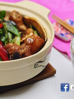 [一鍋到底]鹹香下飯，人氣名菜三杯雞 的食譜成品照片