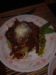 Una foto de Spaguettis con calamares