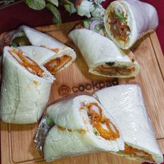 Chicken Pita Wraps 🫓🫓 A picture of Chicken Pita Wraps 🫓🫓.