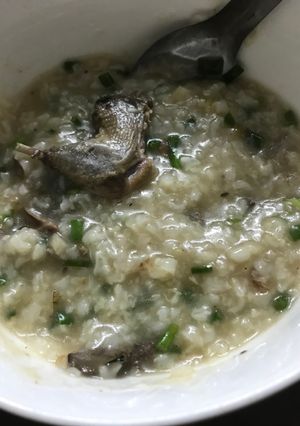 Hình của món Cháo chim cuốc cơm.