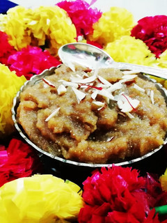 राजगीरा का हलवा(Rajgira Ka Halwa Recipe In Hindi) रेसिपी मुख्य फोटो