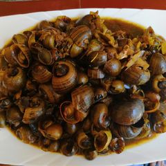 A picture of Beurre blanc escargot.