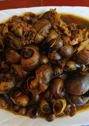 A picture of Beurre blanc escargot.