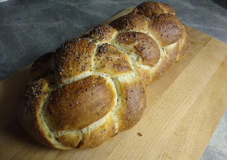 Step-by-Step Guide to Prepare Quick Vegan Sourdough Challah