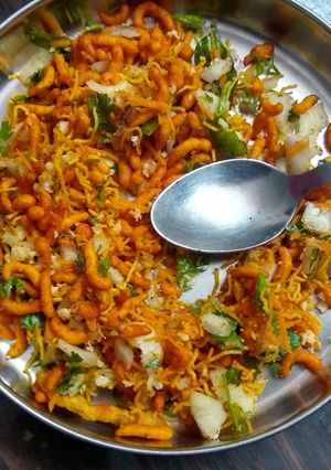 A picture of Mixture masala.