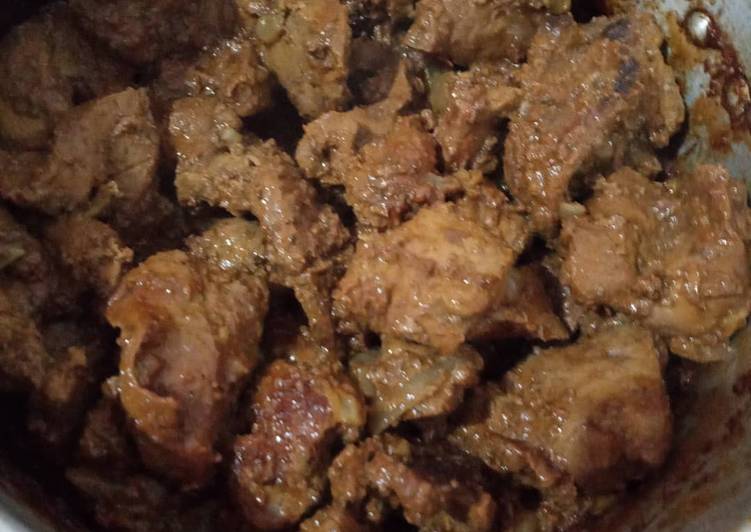 Fígado refogado com cebola - Tudogosreceitas