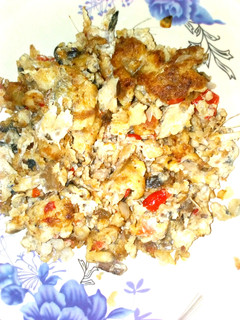 A picture of Sauce na kifi da kwai.