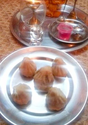 A picture of Fried Modak.