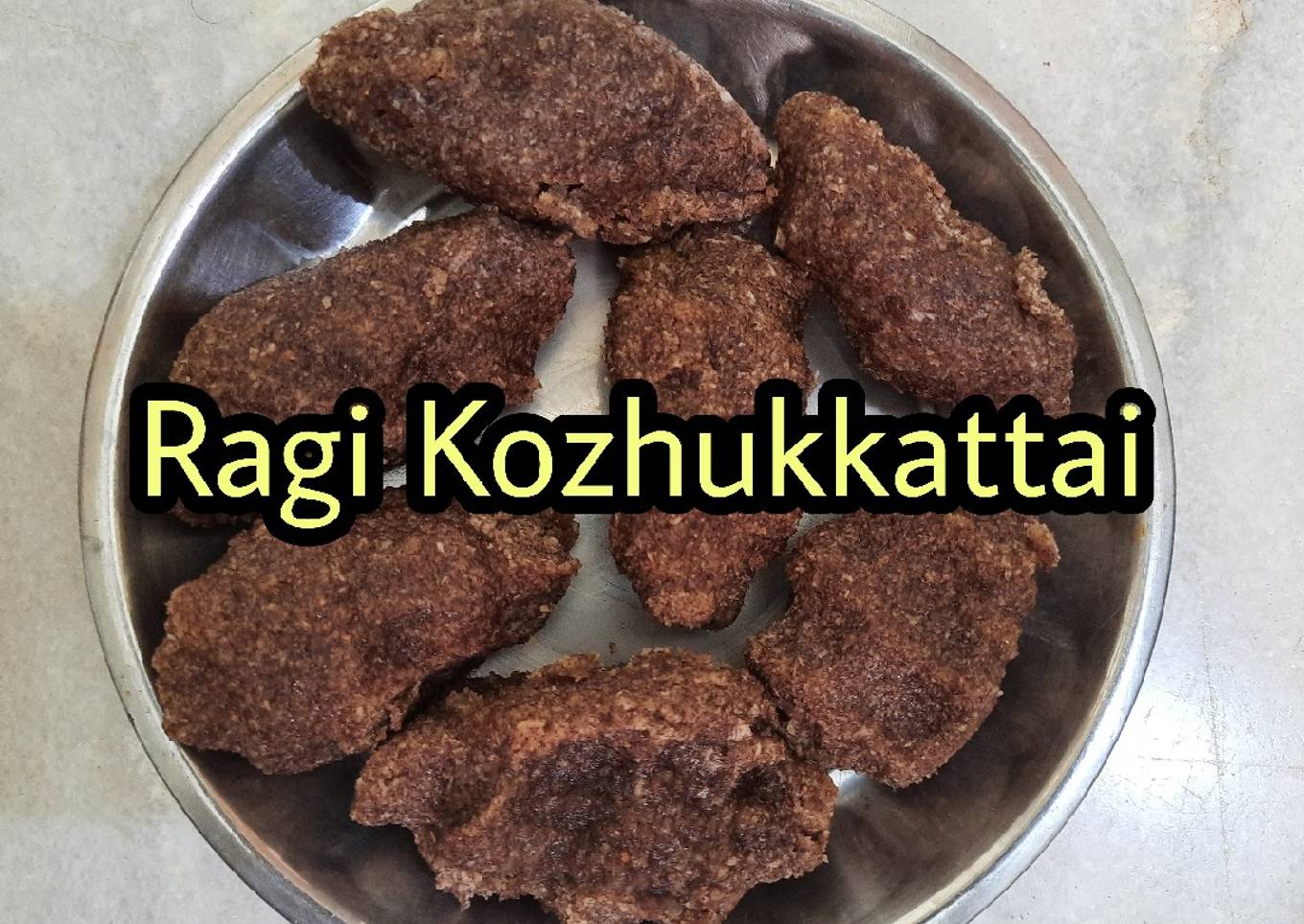 Ragi kozhukattai