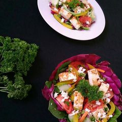 A picture of Fresh Veggies And Cottage Cheese Salad.
