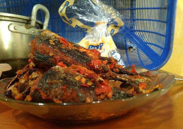 Ikan "Sarden" Balado