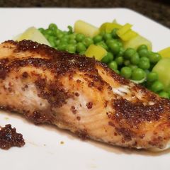 A picture of Honey Mustard Glazed Salmon.