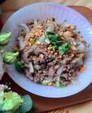 Thịt bò bằm xào củ hành