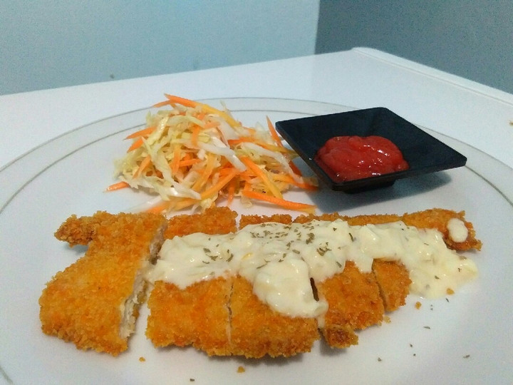 Cara Gampang Membuat Chicken katsu wth bechamel sauce nd salad, Bikin Ngiler