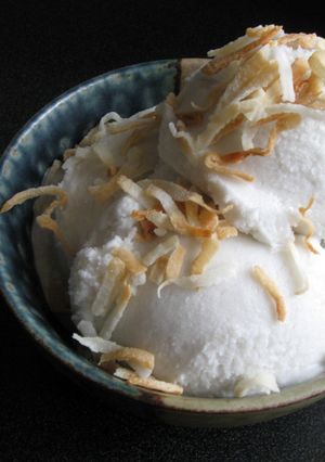 A picture of Coconut Ice Cream.