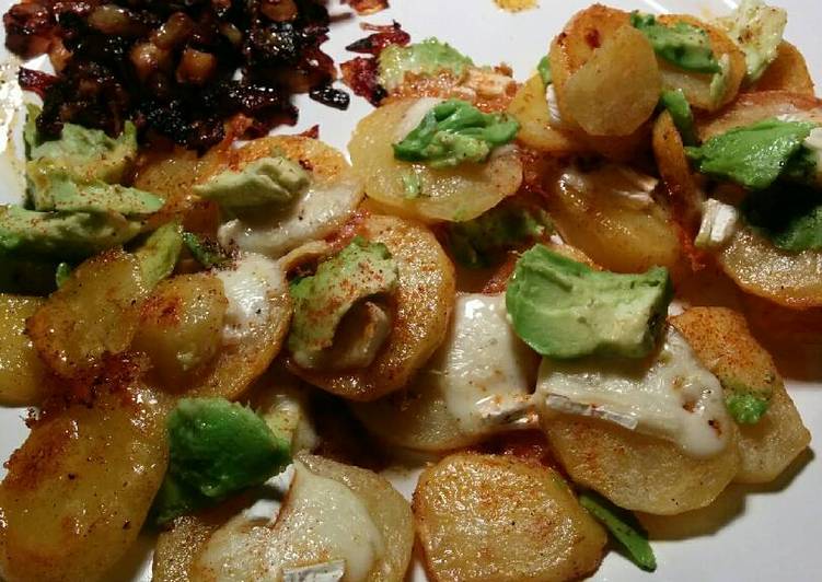 Simple Way to Prepare Quick Fried spiced potatoes with brie, avocado and caramelized onions