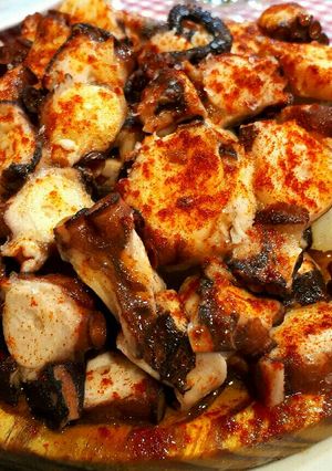 Foto principal de Pulpo con cachelos 🐙🐙🐙