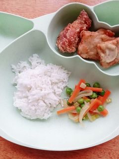 Foto resep Day. 247 Ayam Tepung, Tempe Tepung dan Tumis Sayur (14 month+)