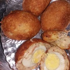 Crispy potato egg bombs A picture of Crispy potato egg bombs.
