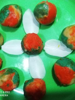 तिरंगा मिठाई (tiranga mithai recipe in Hindi) रेसिपी मुख्य फोटो