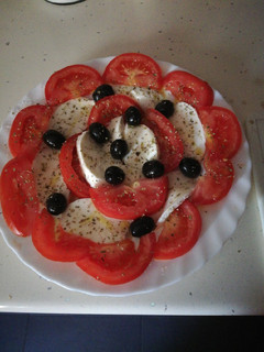 Una foto de Ensalada caprese