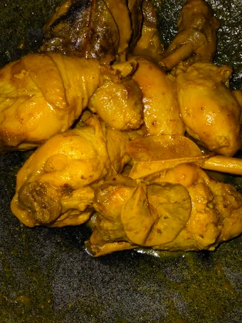 Cara Gampang Membikin Resep Ayam ungkep bumbu kuning☺️ yang Bisa Manjain Lidah Anti Ribet, Lezat
