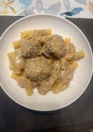 A picture of Swedish Meatballs.