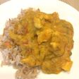 Indiai chilli-s csirkés lencse kaporral és kurkumával (Suva Dal)